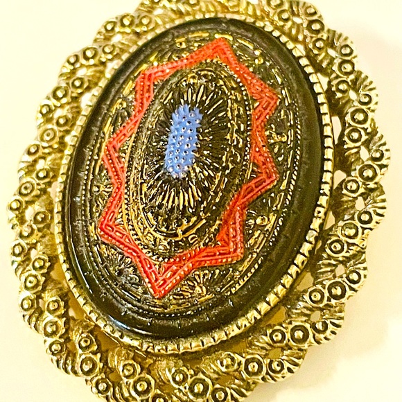 Vintage Sarah Coventry Pendant Brooch - Picture 5 of 10